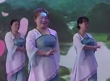 321动起来 广场舞《桃花诺》