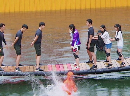 摇啊笑啊桥 第二季 六姐妹冒雨大战猛虎男团