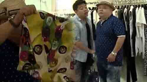 刘刚买衣服频遇奇葩顾客