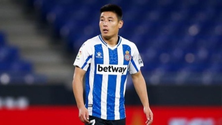 国王杯-武磊助攻+单刀被积水拒绝 西班牙人3-2索拉雷斯