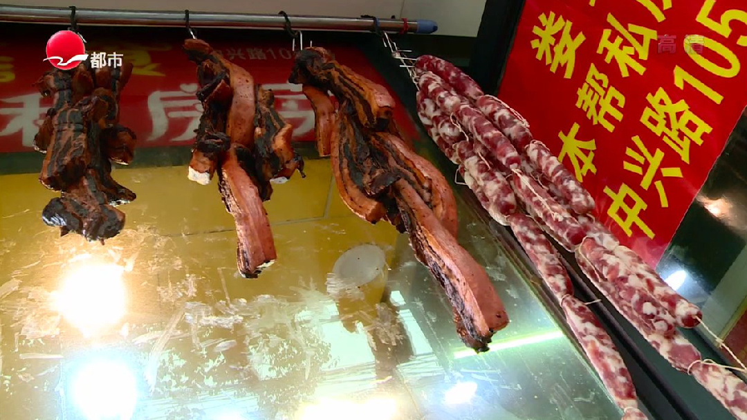 人气美食 夫妻本帮店 咸鸡锅仔自家腌？