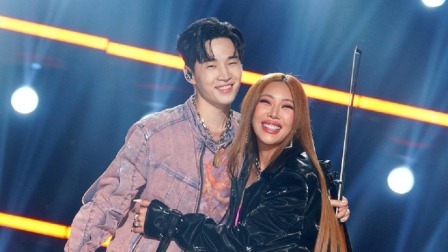 中：惊喜舞台！刘宪华Jessi合作首秀