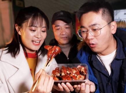 盗月社食遇记 2020 上海最长菜市场