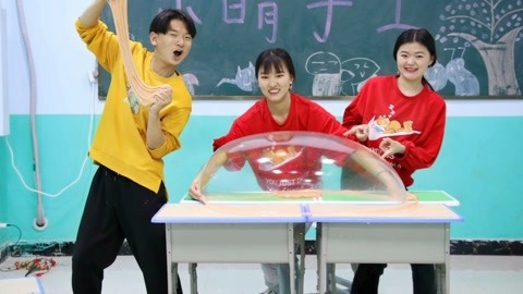 美女家务事 同桌的无硼砂泥臭了