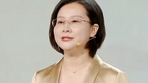 馆长请亮宝 走进中国龙的神秘世界 赤峰博物馆展红山玉龙
