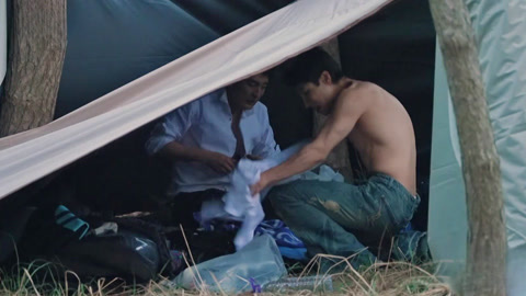嗨放派 第三季 任嘉伦孙艺洲鸡窝上搭棚？ 小鬼高瀚宇徒手抓大鹅(下)