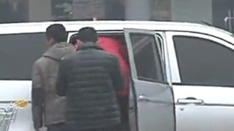 唱罢吹灯 歪唱痛斥黑车《野的伤不起》