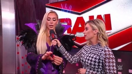 【中文解说】WWE RAW 第1470期：夏姐连续军训新科女冠军