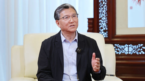 中国访谈 经济体制改革如何牵引？