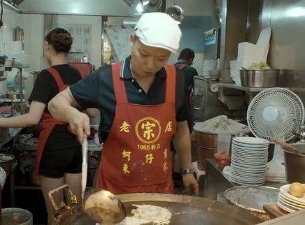 二更视频 忠孝东路走一回 让你想起了谁