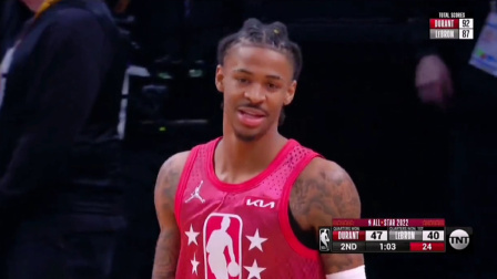 NBA热辣资讯 莫兰特360度大风车单臂暴扣！这球放在扣篮大赛肯定满分！