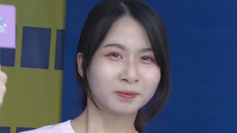 男生女生向前冲第15季 传媒小帅遗憾落水 带货主播成功上高台