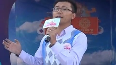 飞跃彩虹第二季 音乐老师勇站高台 自信演唱原创曲