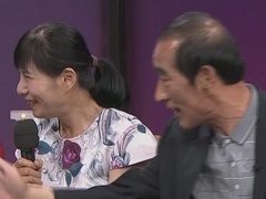 选择2024 退休女教师气质卓越 男嘉宾跳舞获全场赞扬