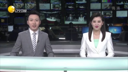 第一时间 外卖小哥发狠 五辆奔驰遭殃