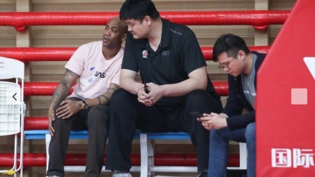 姚明马布里督战！U17国青王牌一人打爆U18大哥们