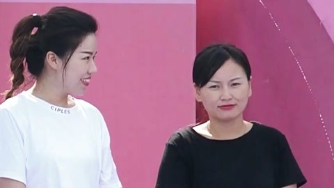 男生女生向前冲 第十四季 俩宝妈跳皮筋勾起回忆 小伙与主持人比赛叠飞机