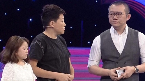 幸福来敲门【天津卫视】 袖珍夫妻结婚后，丈夫奇迹般长高