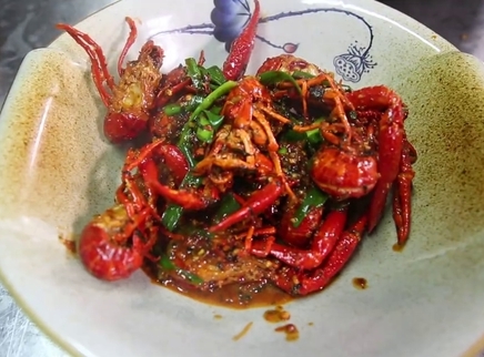 新闻大求真 隔夜龙虾到底能不能吃？