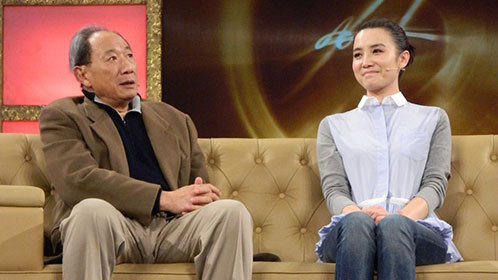 鲁豫有约 小宋佳抱怨恩师“没原则” 大学常迟到险被开除