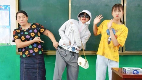 美女家务事 小晴被请家长
