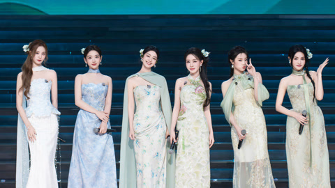 第3期上 女高唯美古风合唱《云水谣》 王安宇把王翊恩夸成翘嘴