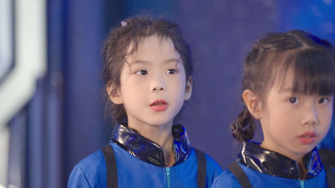变形联盟之少年航天梦 月球篇 第2季 资源抢夺之战
