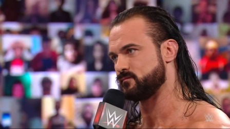 WWE RAW1445期回放-英文原声：小魔女音乐扰乱心绪，艾吉飞冲肩击败毒