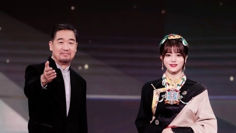 张国立阿兰合唱康定情歌 会见宝证手艺人