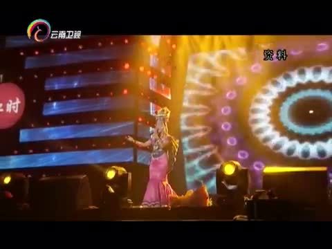 情暖人间 《情暖人间》 20151102 筑梦云南影像志 走上春晚的彝家女
