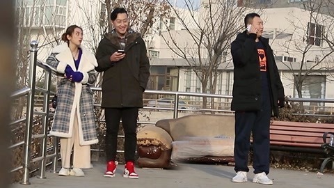 学校里的疯子 虽说人多目标大，但是这样真的好吗？