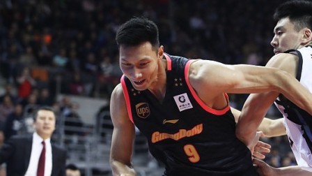 CBA 18/19赛季 广东VS辽宁第三节：阿联状态复苏怒帽郭艾伦，三节广东91-69领先22分