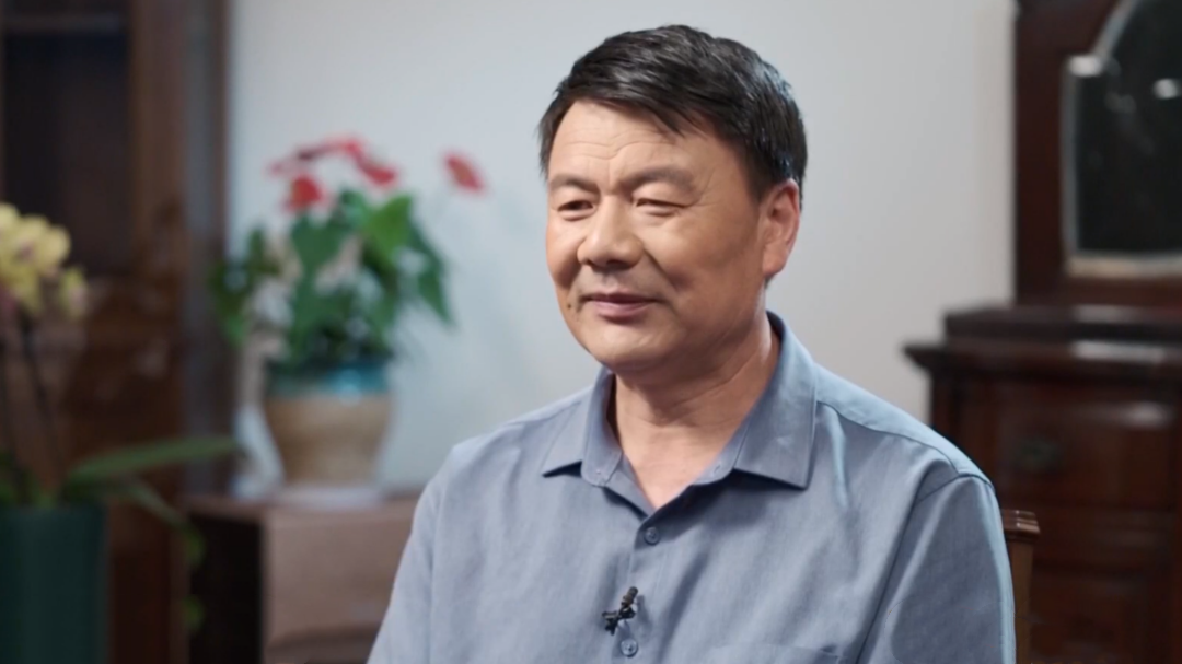 可凡倾听 用诗歌标注生命的痕迹 王计兵专访