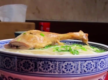 觅食迹 一碗流传百年的鸭饺面