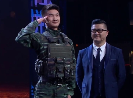 现在的我们 排爆英雄致敬职业与信仰