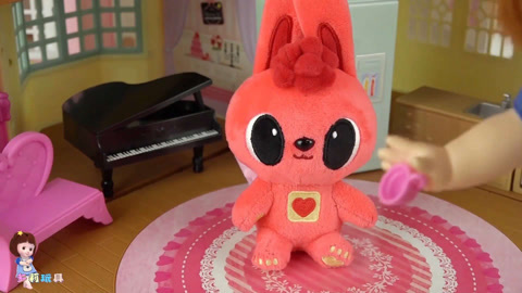 梳妆打扮的多莉