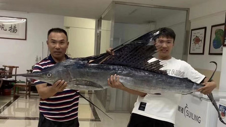 深海钓大鱼太刺激了，30斤一条算小的