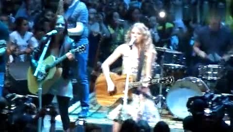 Taylor Swift Fearless 饭拍版-Taylor Swift (泰勒·斯威夫特)