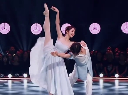 02期：刘宪华彭昱畅组吃瓜兄弟