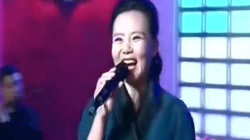 中国情歌汇 龚琳娜活力十足重现《忐忑》