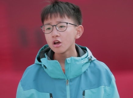 少年吐槽老爸不让买点读机