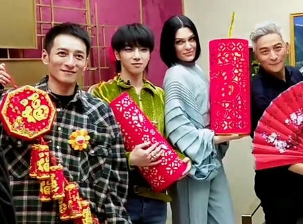 歌手多看点 2018 华晨宇歌手拍照花絮