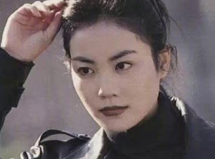 王菲北京逛街被偶遇