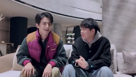 我们的爸爸 纯享版：“卡子哥”体验带娃出门爬山，细节满分安全感爆棚
