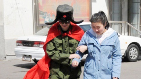 萝莉说趣事 萝莉辣评英勇事迹
