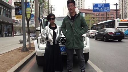 小罗恶搞 2017 土豪开奔驰测试自己公司美女员工 37