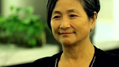 播报多看点 走近郑佩佩强势女人反思失败婚姻