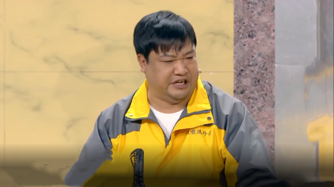 欢乐集结号 努力打拼不容易  为爱奉献情动人