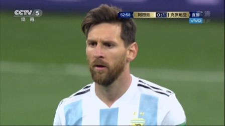 世界杯最酷榜 6月21日五大囧镜：裁判黄牌给错人连忙取消 克罗地亚替补席集体抱头神同步