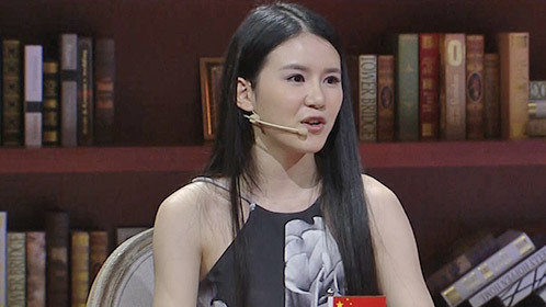 世界青年说 第14期：彭宇被抓录节目玩手机 中传校花曝心酸史